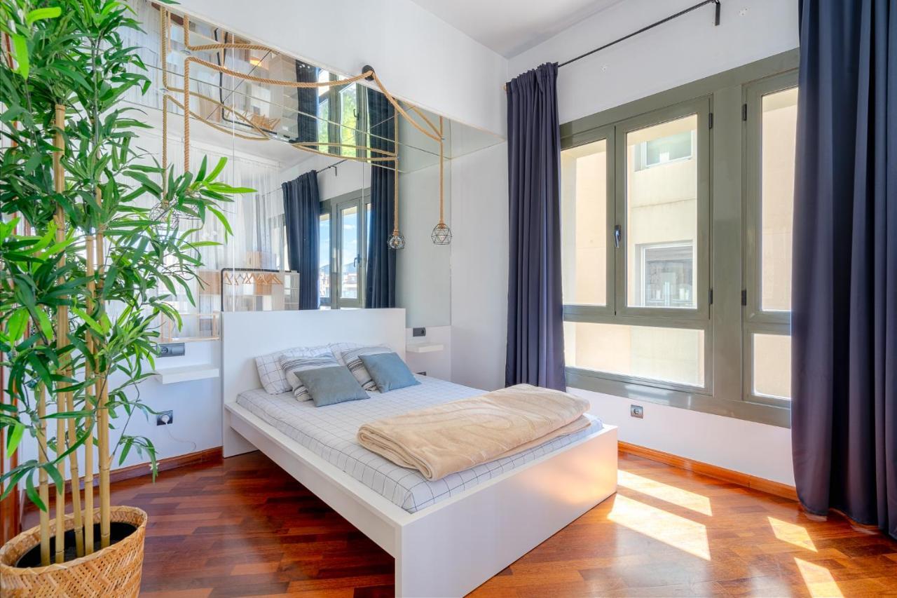Espectacular Loft En Centrico Edificio Singular Apartment มันเรซา ภายนอก รูปภาพ